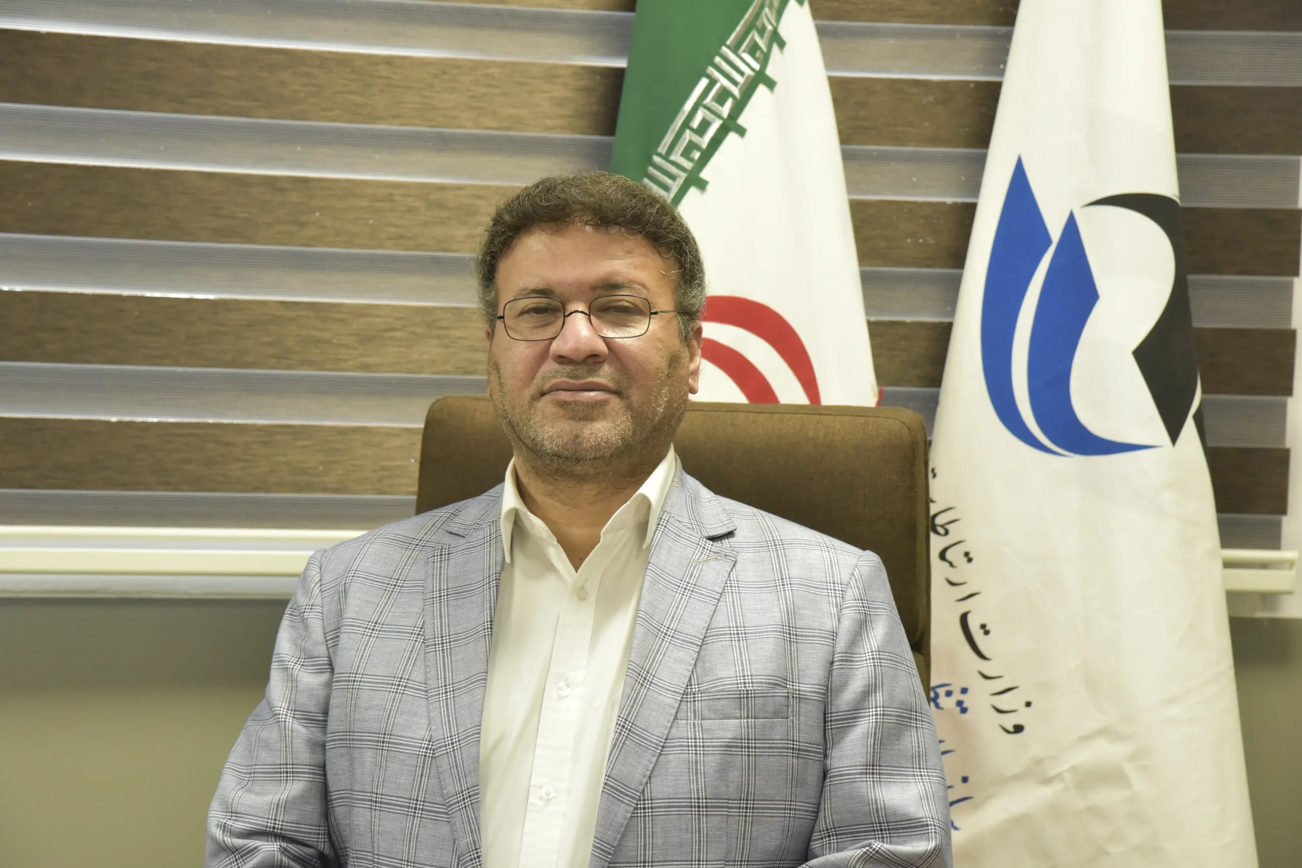 آقای حی شاد